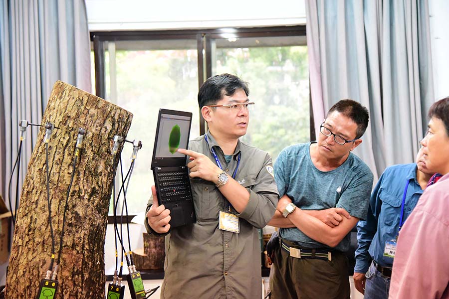 Department of Forestry and Forestry Bureau Jointly Host Training Class for Tree Health Inspectors