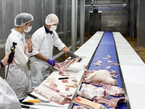 Learning from Denmark: NPUST Hosts Danish Master Butcher to Share Pork Butchery Techniques