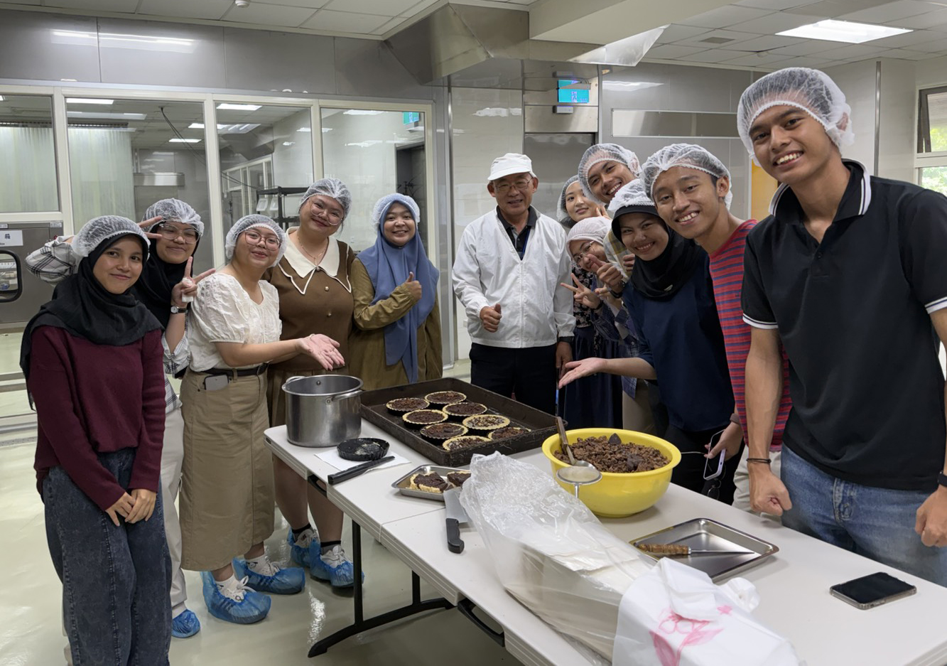 OIA Gives NSP Students Hands-On Experience of Food and Biotech Industry Operations