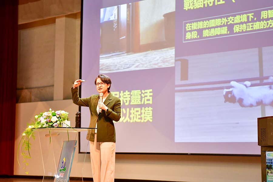 Taiwan Vice President Bi-khim Hsiao Joins “Celebrity Lecture Series” at NPUST to Discuss Public Engagement with Youth
