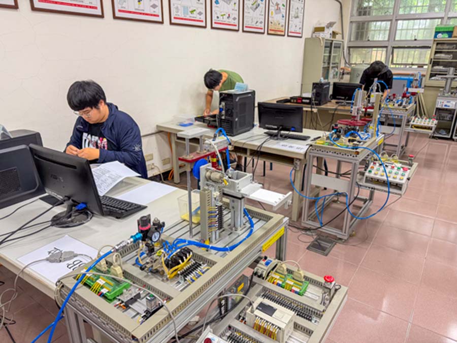NPUST Department of Biomechatronics Engineering Hosts Level C Mechatronics Technician Practical Test for First Time