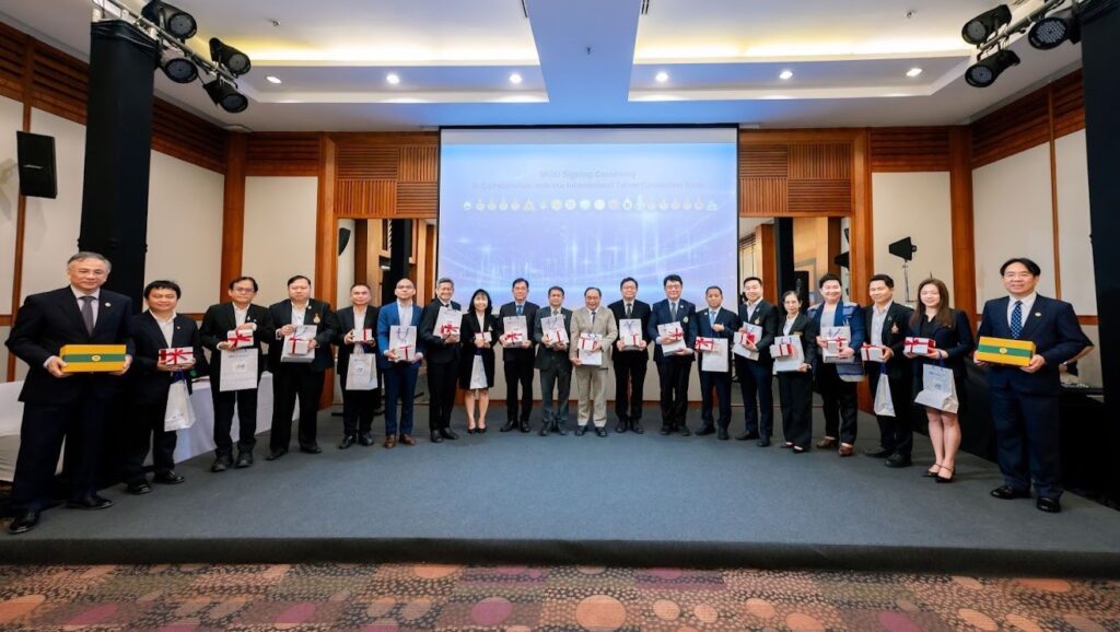 Promoting Two-Way Talent Mobility, Taiwan-Thailand INTACT Base Signs MOU with 18 Thai Universities